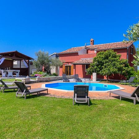 Villa Carla With Private Pool & Kids Playground - Pet Friendly Mutvoran Exteriér fotografie